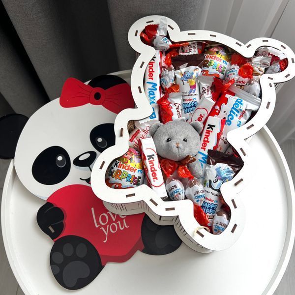 Подарунковий бокс Панда з солодощами Kinder та ведмедиком у деревʼяній коробці для дитини чи дівчини S678 фото